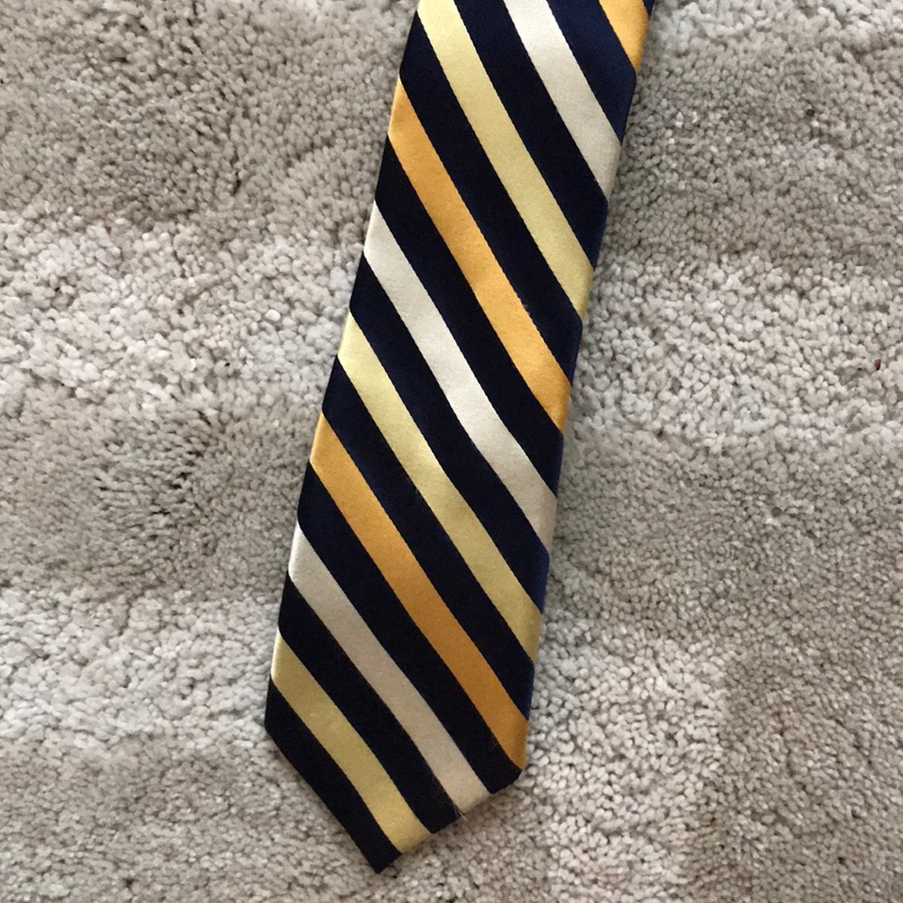 Perry Ellis tie